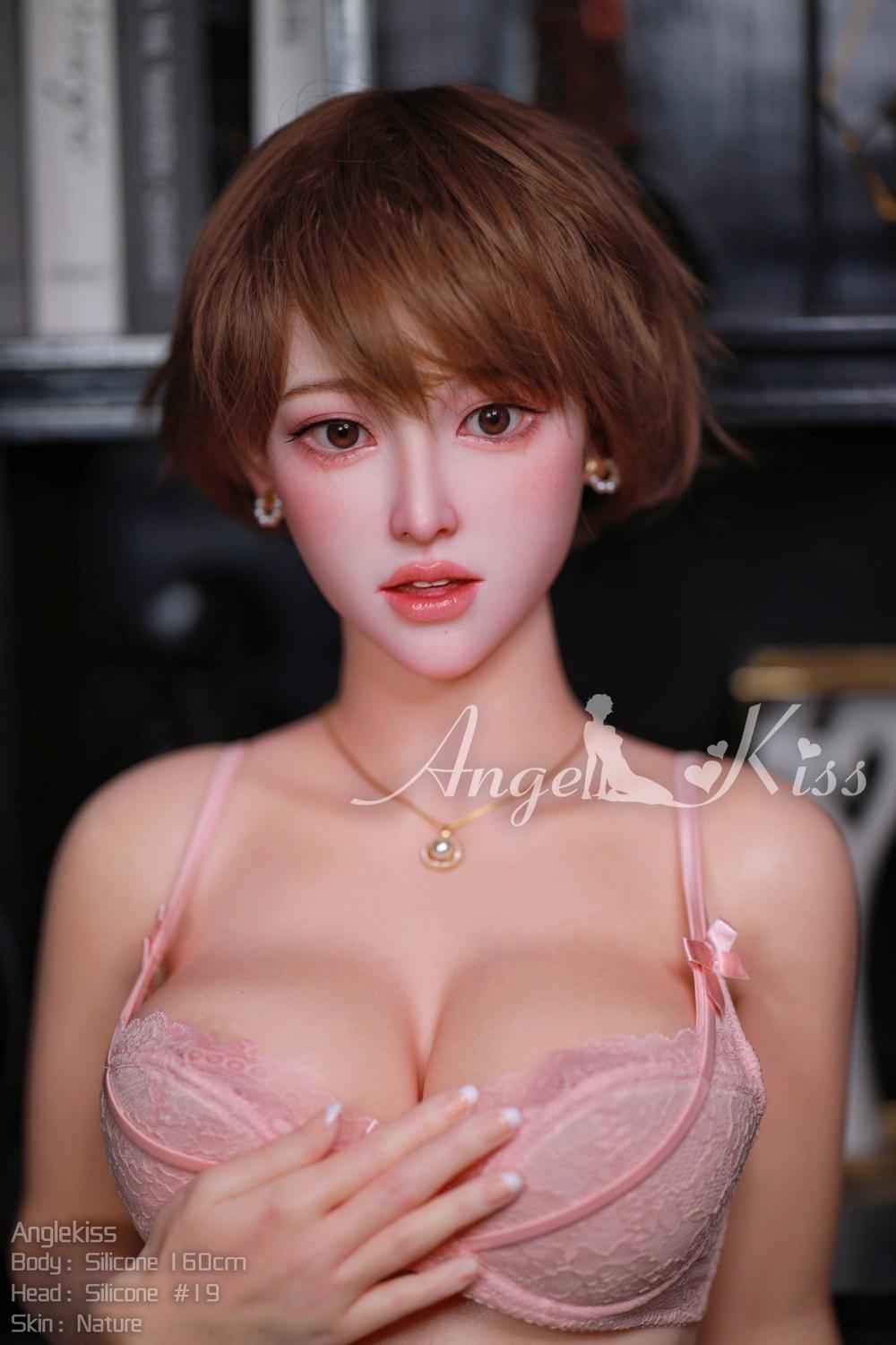 AK Doll 160cm - Chloe Davis