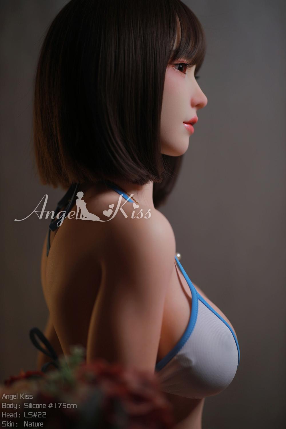 AK Doll 175cm - Aria