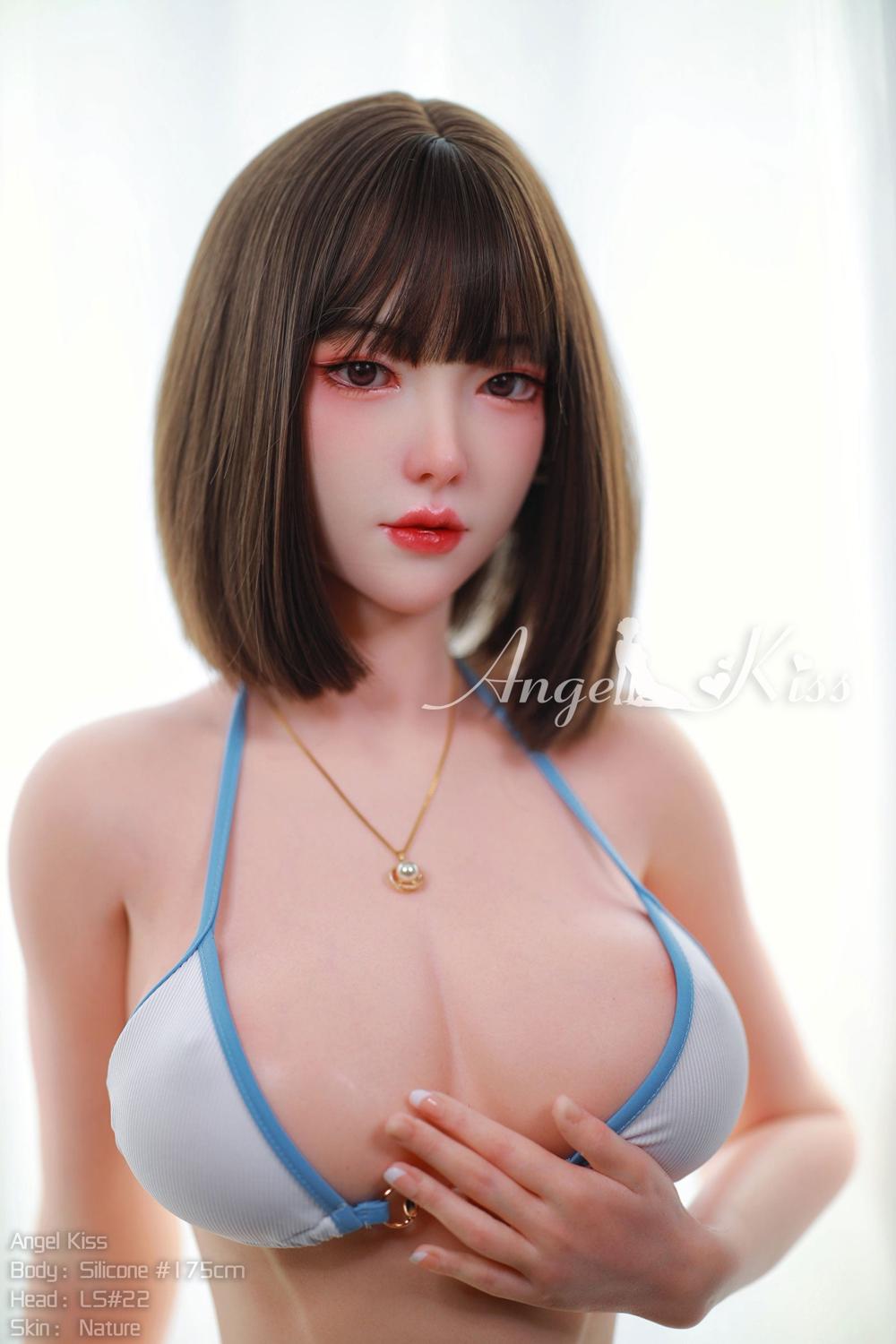 AK Doll 175cm - Aria