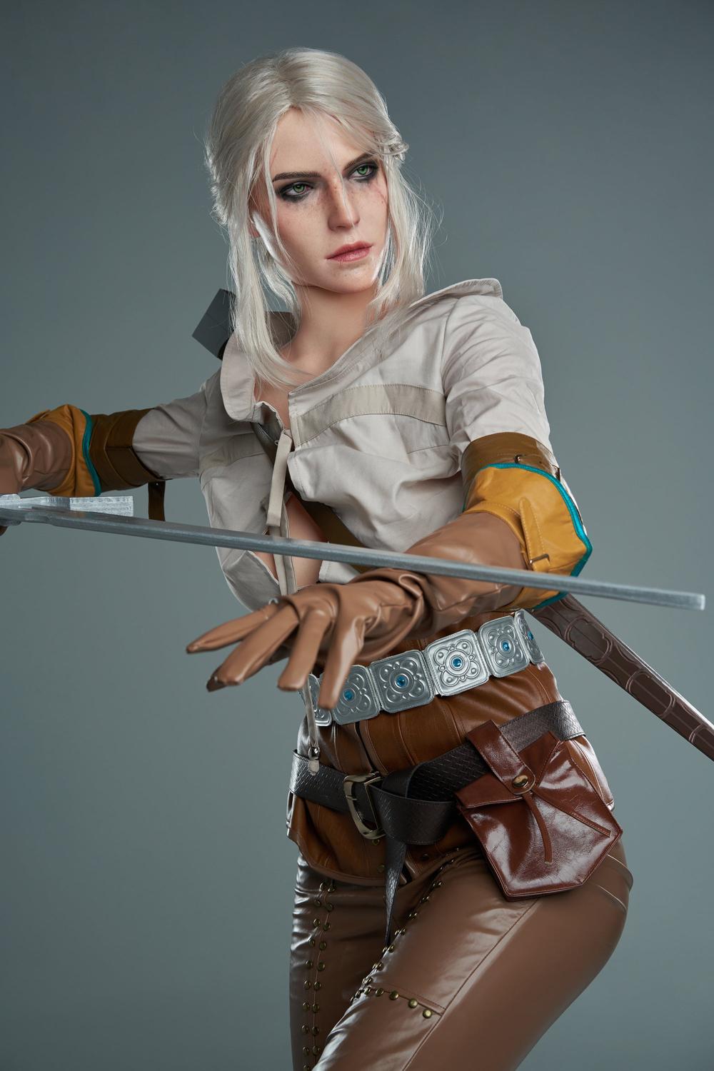 Game Lady 168cm - Ciri