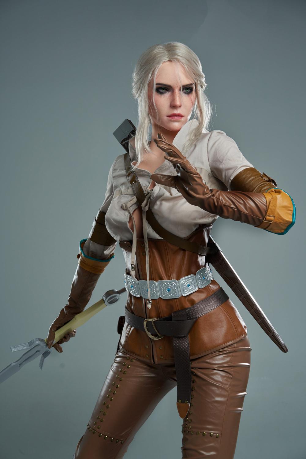 Game Lady 168cm - Ciri