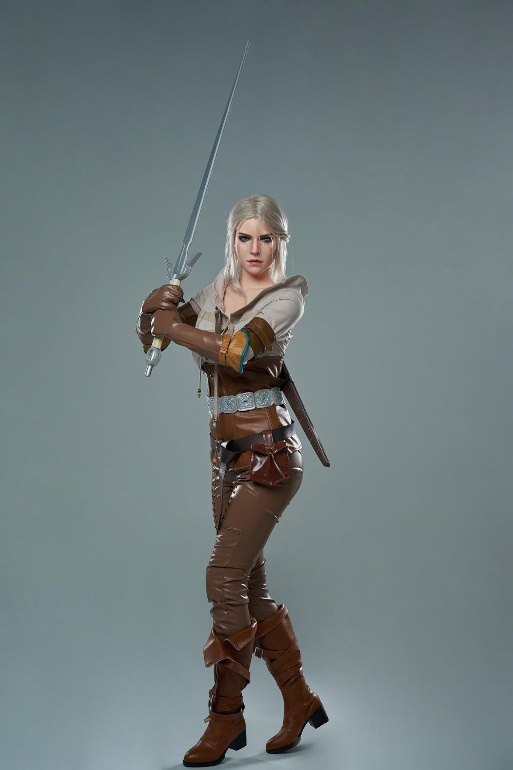 Game Lady 168cm - Ciri