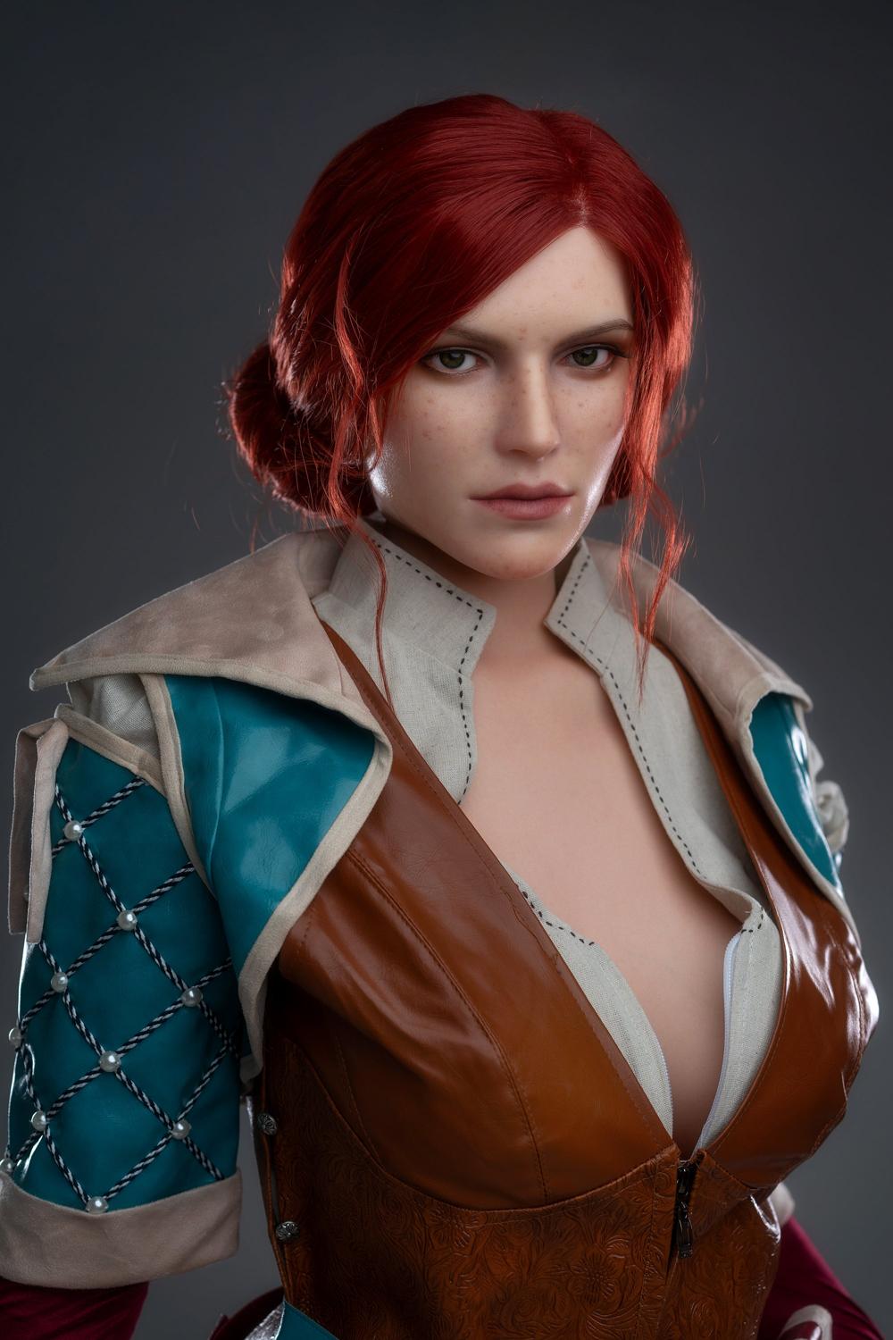 Game Lady 168cm - Triss