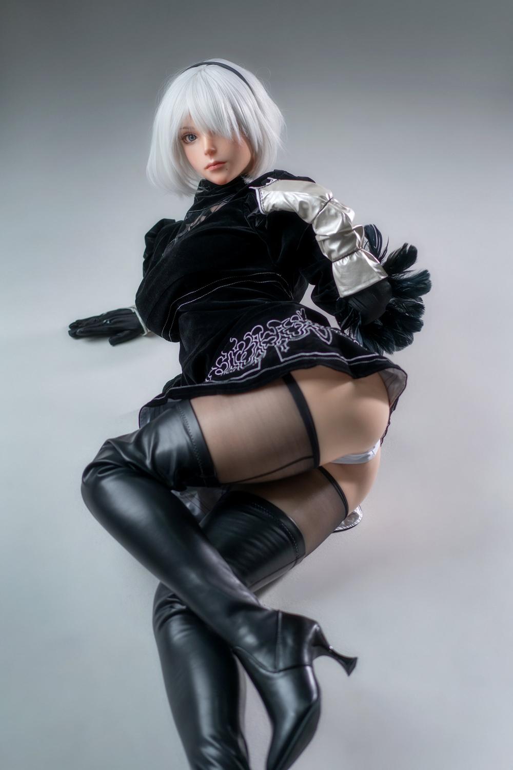 Game Lady 171cm - YoRHa 2B